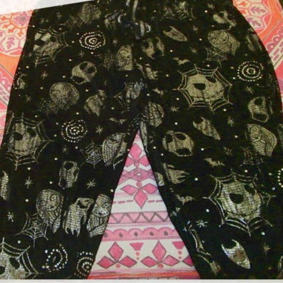 Disney Nightmare before Christmas PJ pants in black velour SZ M. NWOT - Picture 2 of 12
